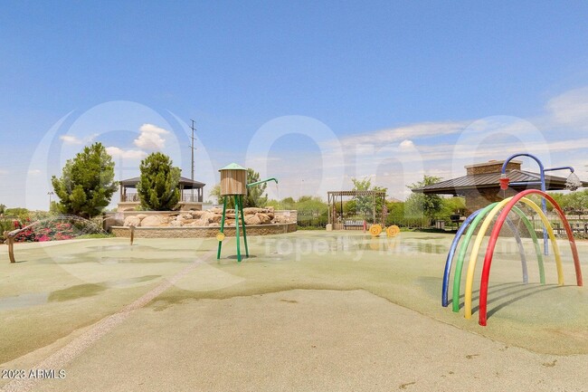 Building Photo - 1161 E Furness Dr