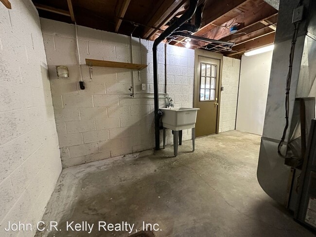 Building Photo - 3 br, 1.5 bath House - 1493 Abers Creek Road