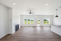 Building Photo - 475 River Bend Ln