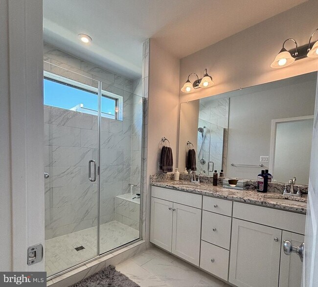 Building Photo - 5125 Longstone Way