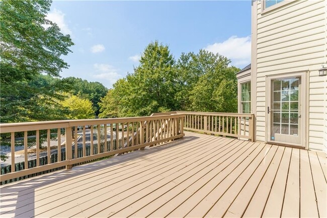 Building Photo - 3272 Pomarine Ln NW