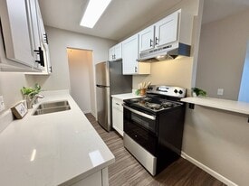 Building Photo - The Rockwell Apartments