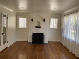 living room - 1522 E Orange Grove Blvd