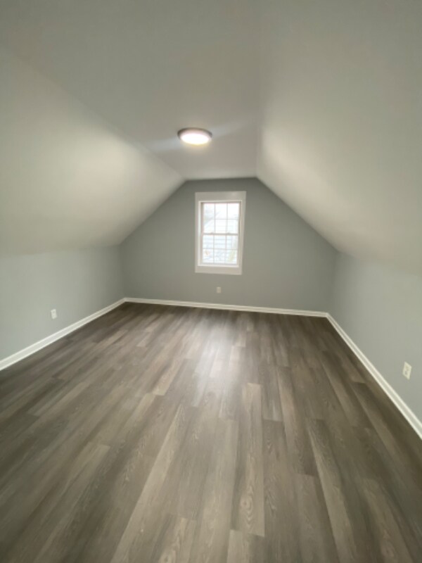 Building Photo - 260 Regional Dr