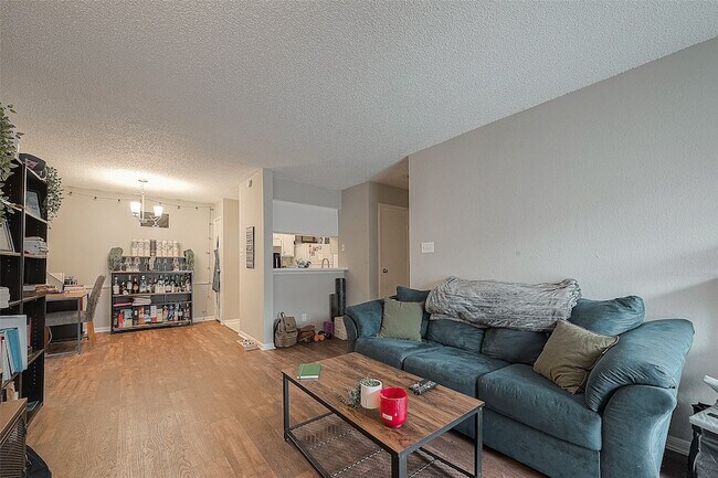 Building Photo - 2120 El Paseo St