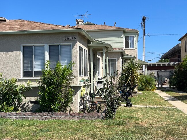 Building Photo - 16016 S Harvard Blvd