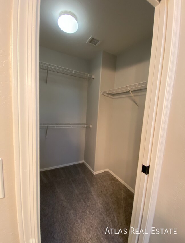 Building Photo - 2040 N 106th Ave