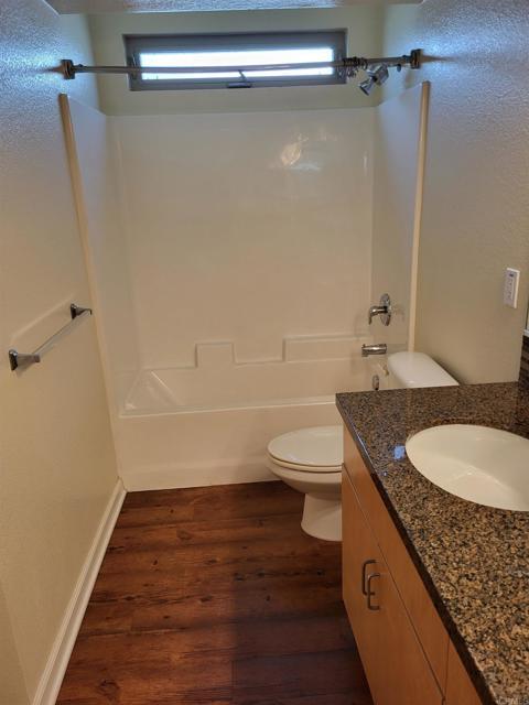 Building Photo - 687 S Coast Hwy 101