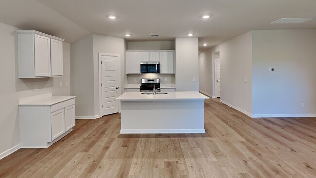 Building Photo - Brand New 4 Bedroom 2 Bath Home in Yukon S...