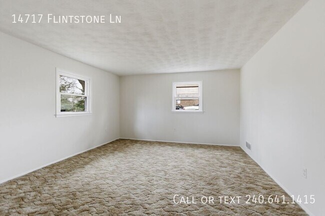 Building Photo - 14717 Flintstone Ln