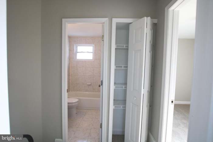 Building Photo - 2737 Iverson St