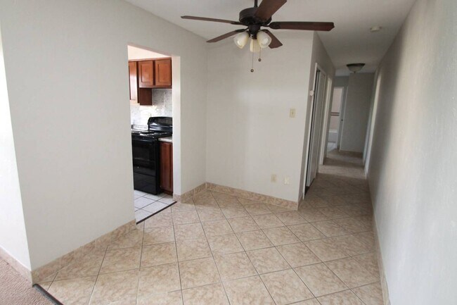 Building Photo - Winchester Apartments