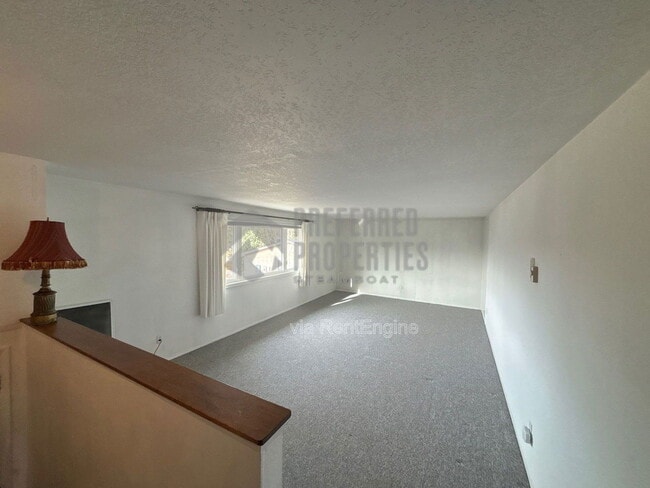 Building Photo - 40569 Steamboat Dr