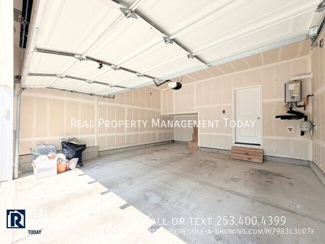 Building Photo - 2113 196th St Ct E