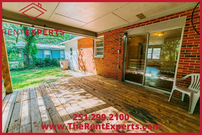 Building Photo - 908 E David Langan Dr