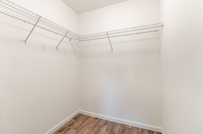 Building Photo - 3 bedroom townhouse in Carlisle