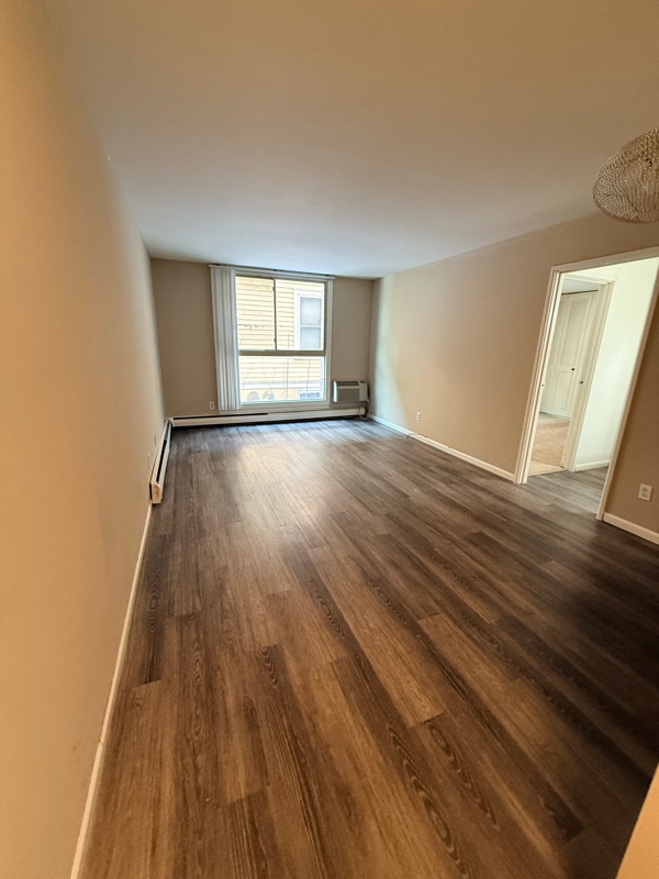 Building Photo - 3438 N Oakland Ave