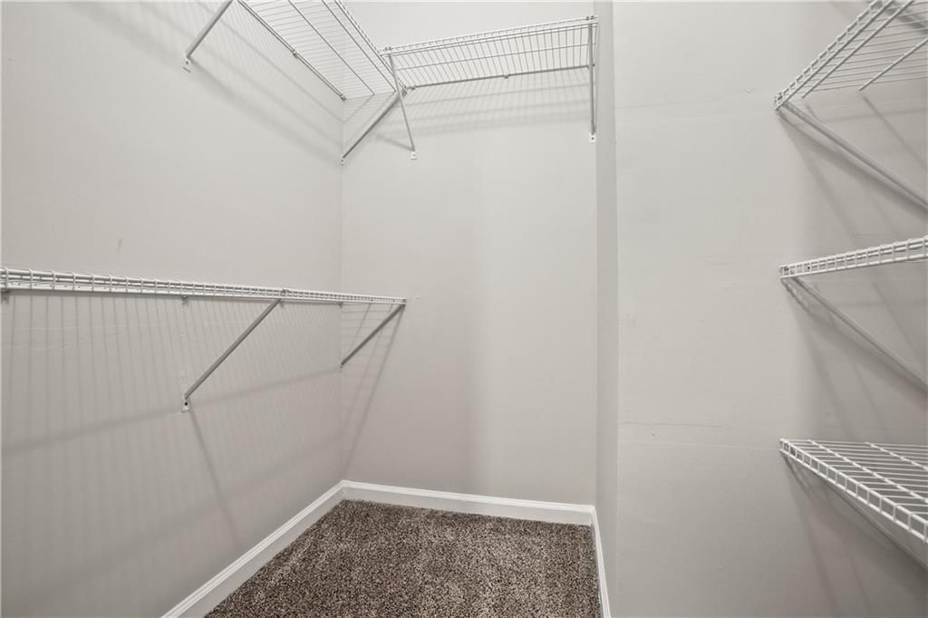 Building Photo - 124 Holcomb Ferry Rd