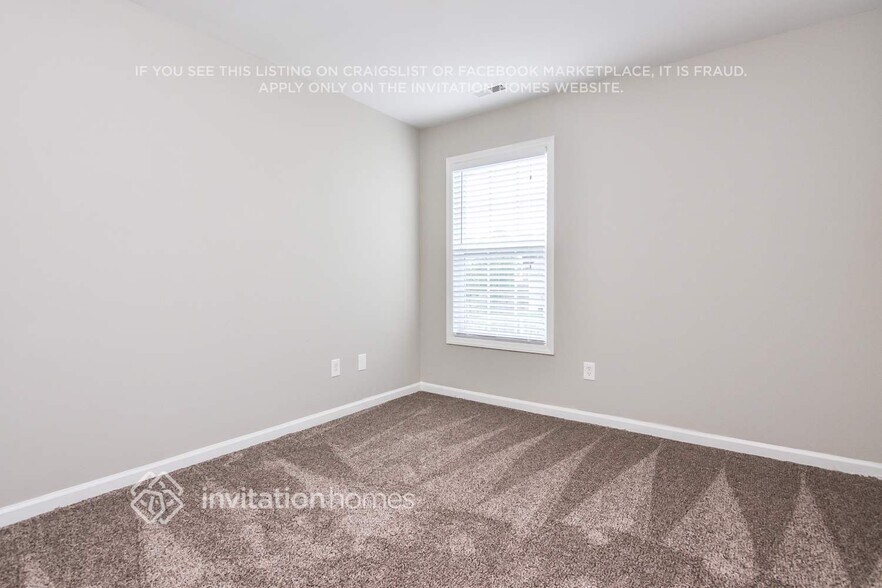 Building Photo - 1216 Heritage Manor Dr