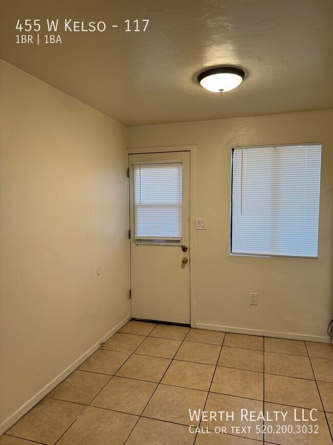 Building Photo - 455 W Kelso-117
