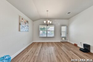 Building Photo - 722 Point Springs