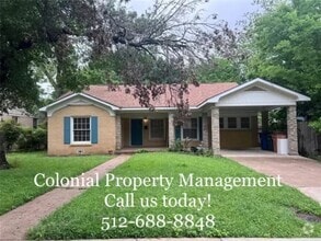 Building Photo - 5 Bed/ 3 Bath