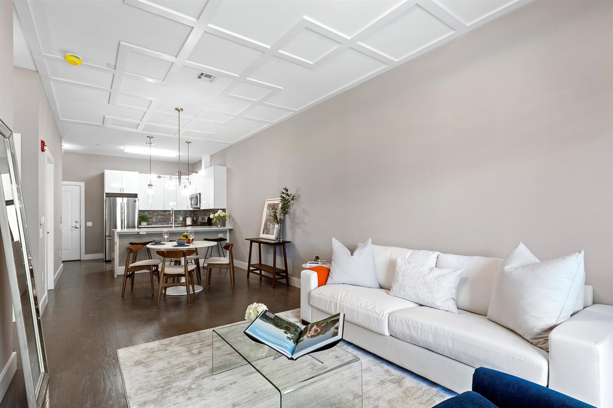 Building Photo - 313 Pine St