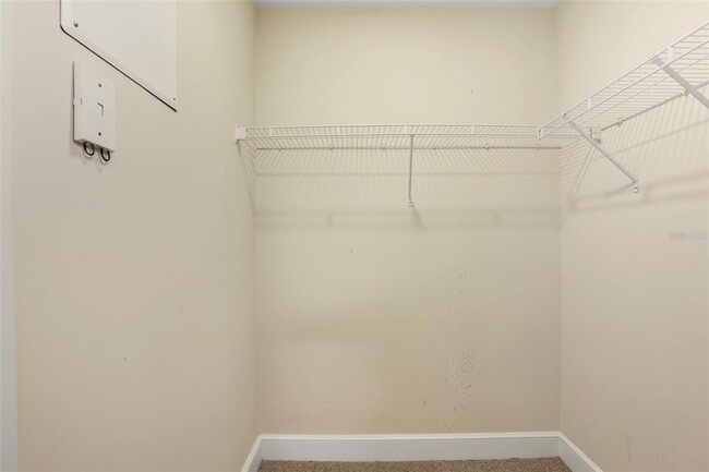 Building Photo - 101 S Eola Dr