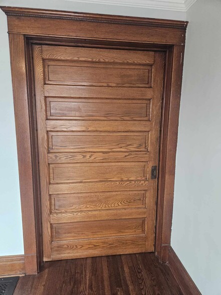 4 Ft Oak pocket door - 107 Patton St