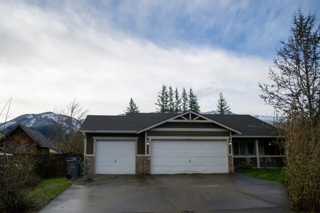 Building Photo - 508 Stickney Mountain Pl