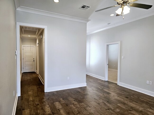 Building Photo - Stunning 4-Bedroom Waterfront Home with Granite Countertops and Hardwood Floors in The Sanctuary ...