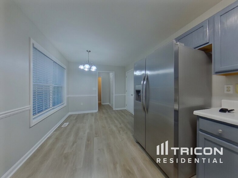 Building Photo - 150 Whetstone Way