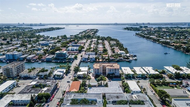 Building Photo - 8430 Harding Ave