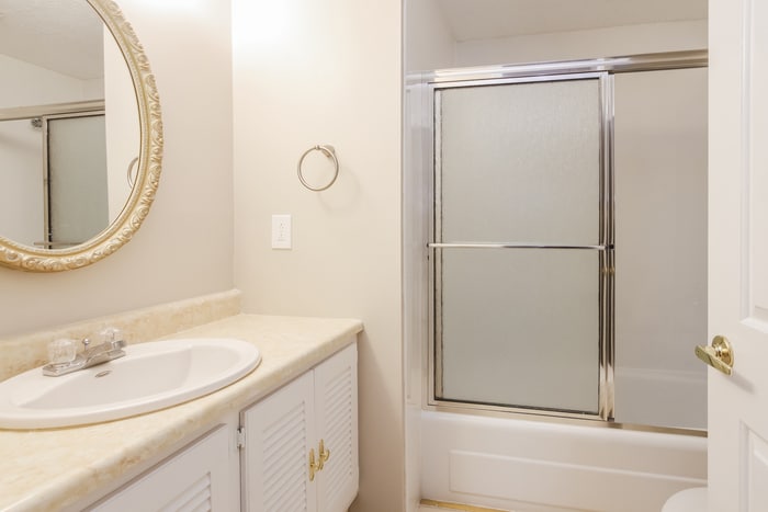 Building Photo - 1328 Brownswood Dr