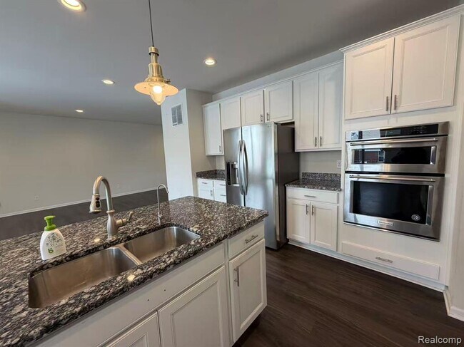 Building Photo - 19050 Denali Cir