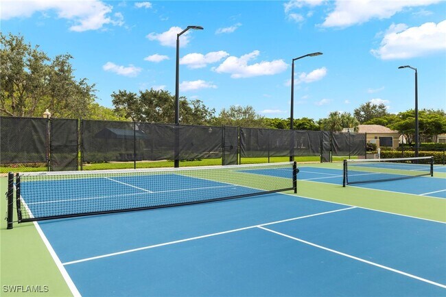 Building Photo - 9520 Cypress Hammock Cir