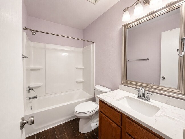 Building Photo - Move-In Ready 4-Bedroom Home Near Tesla, Airport & Downtown Austin