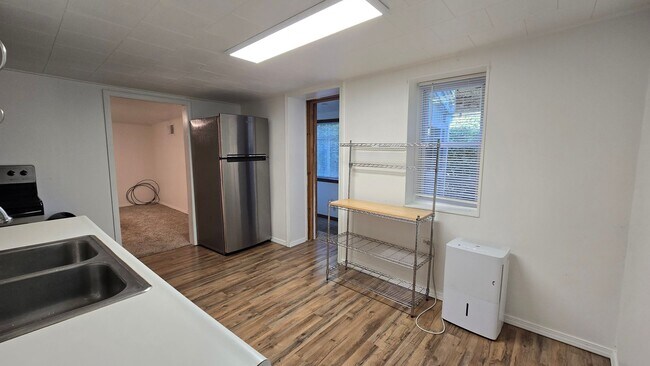 Building Photo - 5769 Harrison Ave