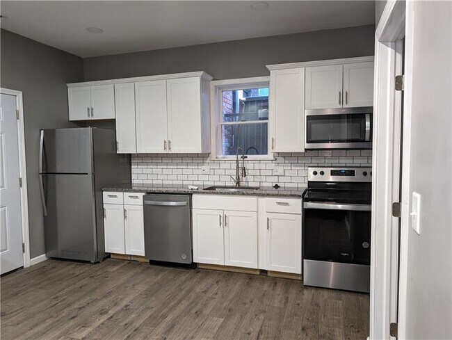 Building Photo - 507 McKean Ave