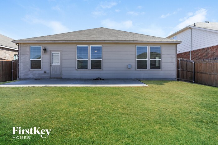 Building Photo - 7705 Berrenda Dr