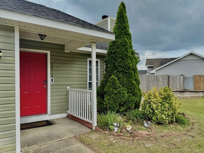 Building Photo - Rent now, buy later