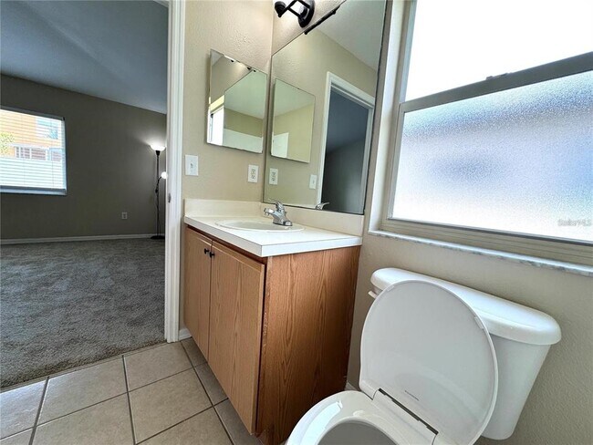 Building Photo - 1235 Alpine Lake Dr