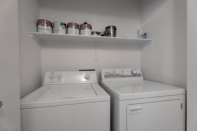 Building Photo - 9050 W Warm Springs Rd