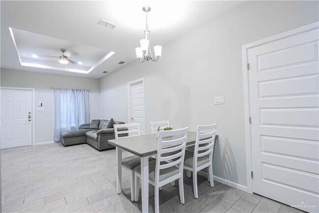 Building Photo - 23 Maryland St