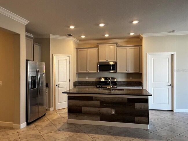 Building Photo - 25195 Lambrusco Loop