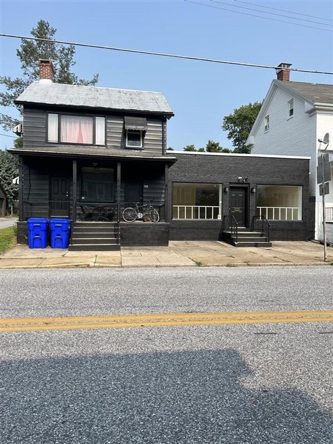 Building Photo - 10 N Second Street