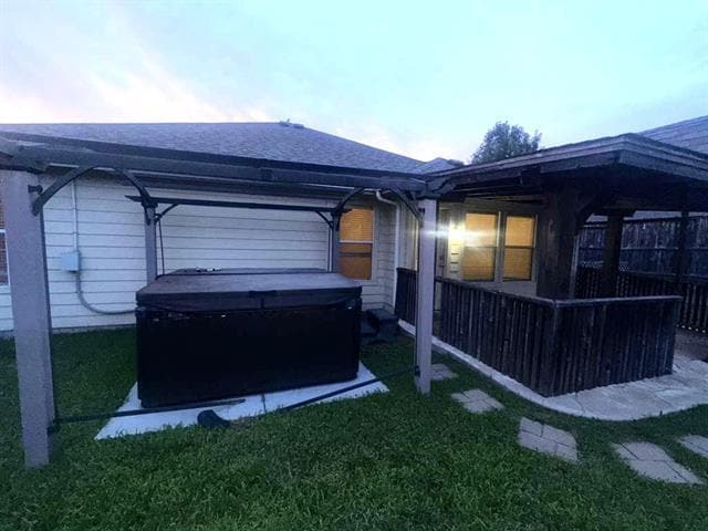 Building Photo - 3608 Cottonwood Rd