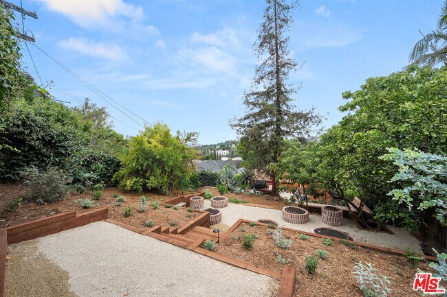 Building Photo - 3942 Scandia Way