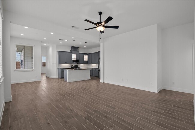 Building Photo - 4935 Anders Ln