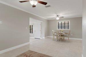 Building Photo - 5045 Pelican Dr